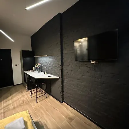 Darkhouse Fondovalle