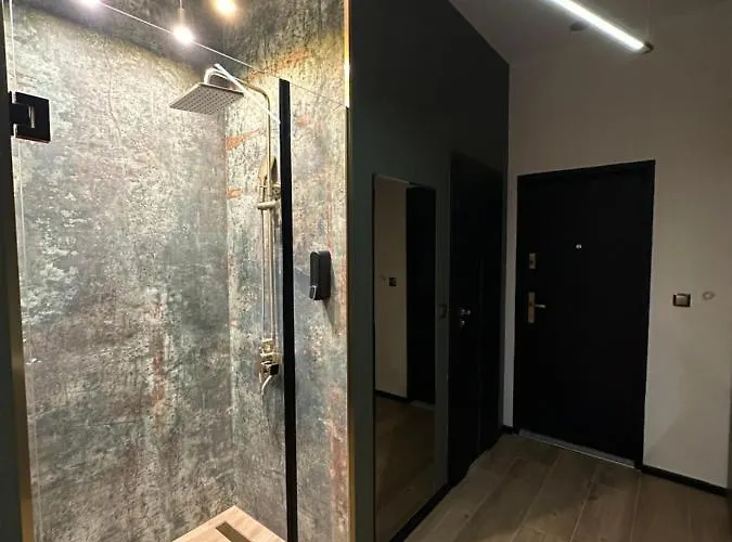 Darkhouse Fondovalle Apartamento *